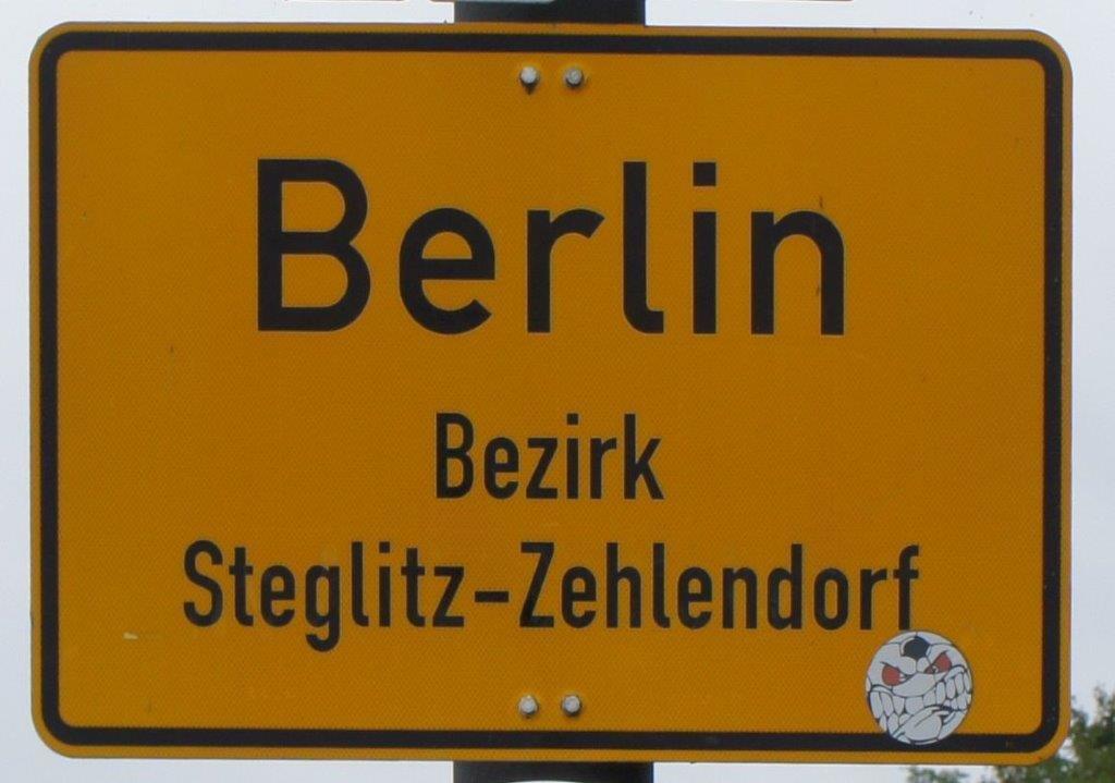 Ortseingangschild Berlin